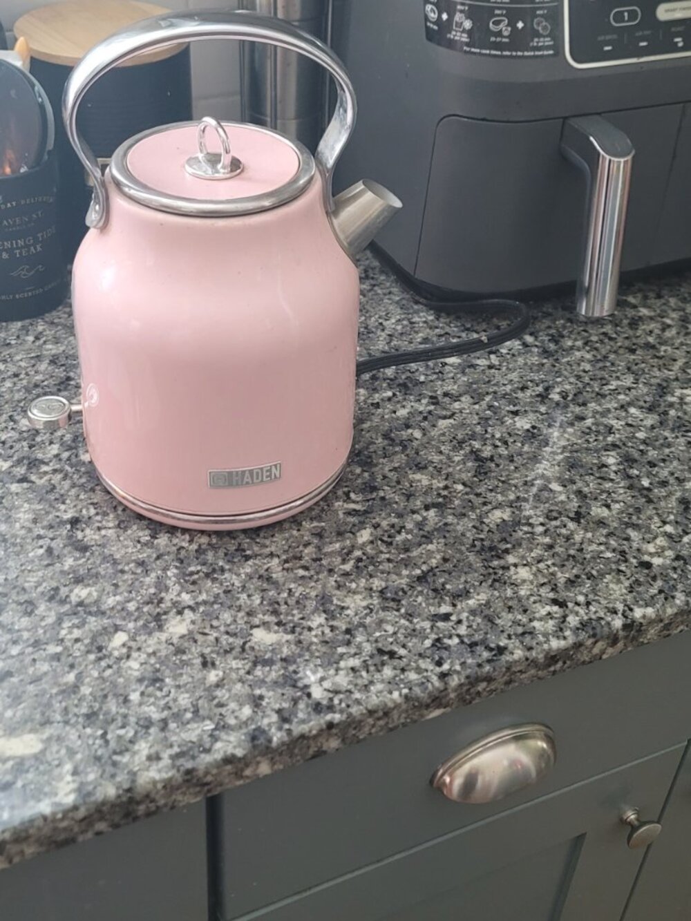Kettle - Picture 4 of 6
